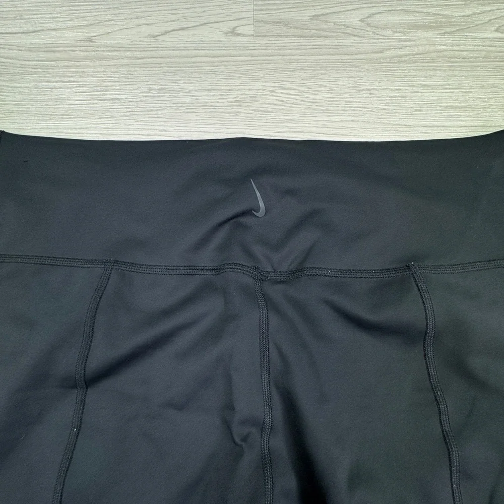 Nike Women's Leggings Dri-Fit Ruched Hem Cropped Black Sz 2X Activewear Yoga Gym